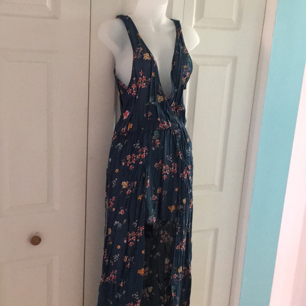 Cute spring/summer high low shorts romper.